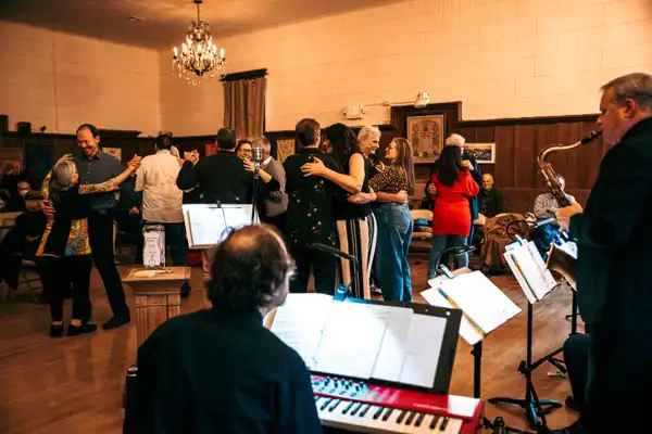 Las Pulgas Big Band Photo